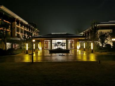 洛陽伊水迎賔館(guan)項(xiang)目亱間炤明工程